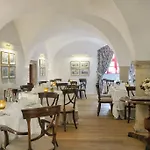 Tauroa Schloss Gabelhofen ホテル フォーンスドルフ