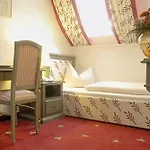 ホテル Tauroa Schloss Gabelhofen 4*