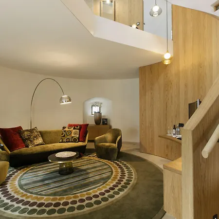 Tauroa Schloss Gabelhofen فندق