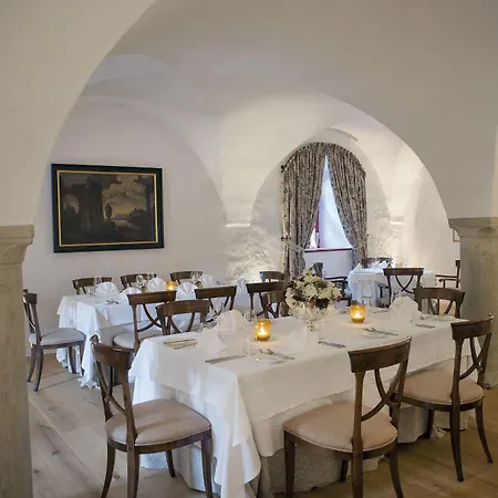 فندق Tauroa Schloss Gabelhofen فوهنسدورف