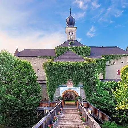 Hotel Tauroa Schloss Gabelhofen