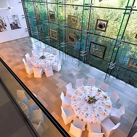 Hotel Tauroa Schloss Gabelhofen 4*