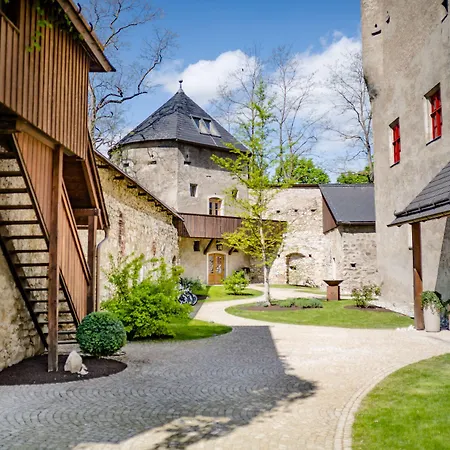 Tauroa Schloss Gabelhofen 4*