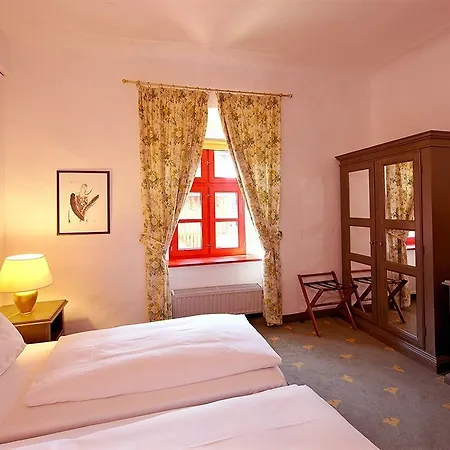Tauroa Schloss Gabelhofen Hotell