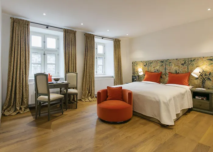 Tauroa Schloss Gabelhofen