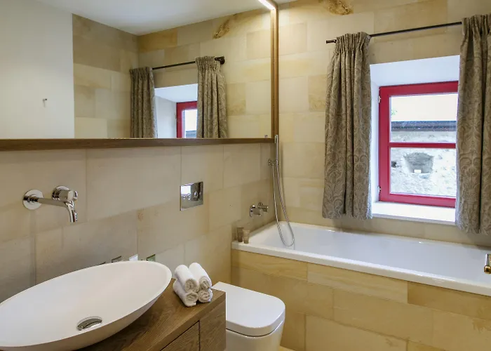 Schloss Gabelhofen Hotel