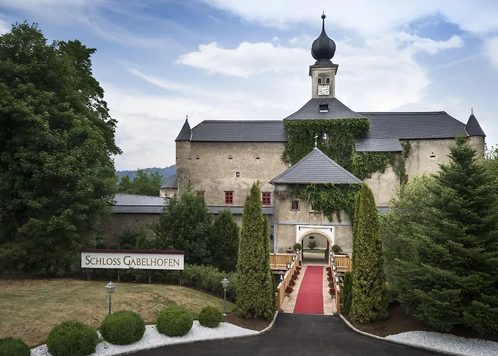 Tauroa Schloss Gabelhofen Hotel 4*